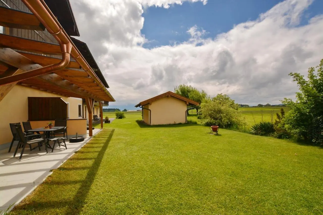 Meisterhof - Chiemsee Eggstatt Apartment